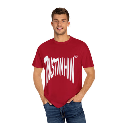 Trust in Him Graphic T-shirt Red